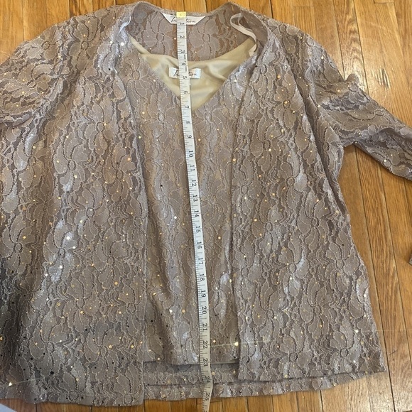 2‎ Piece Tank Lace Overlay With Lace Cardigan - Picture 13 of 16
